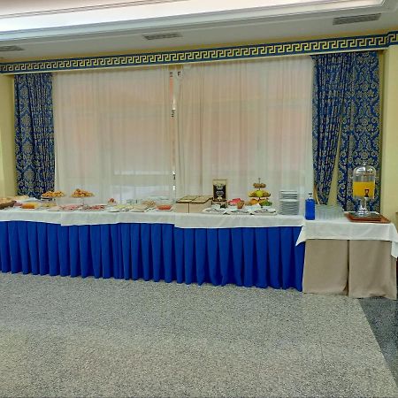 فندق Victoria تروخيو المظهر الخارجي الصورة