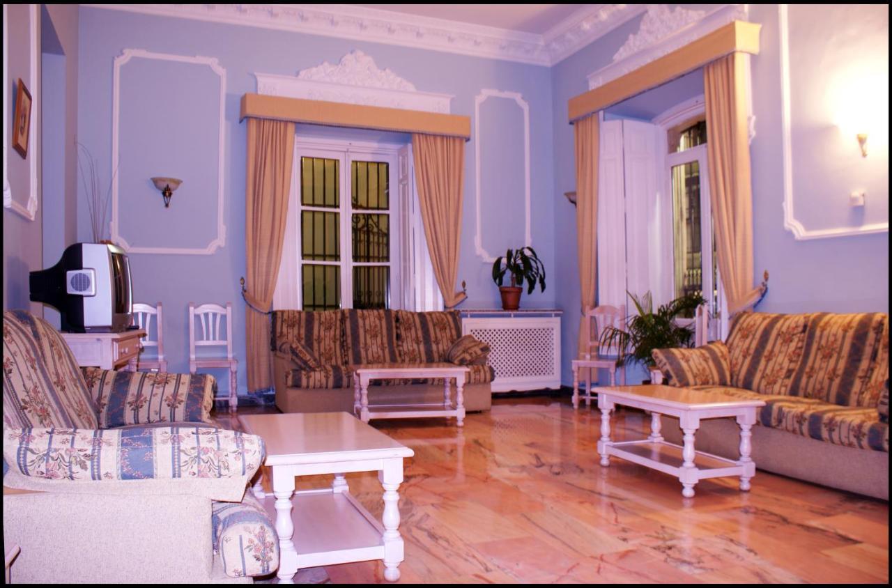 فندق Victoria تروخيو المظهر الخارجي الصورة